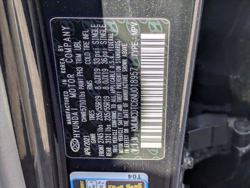 Used 2022 Genesis GV70 3.5T Sport w/ Sport Advanced Package image 17