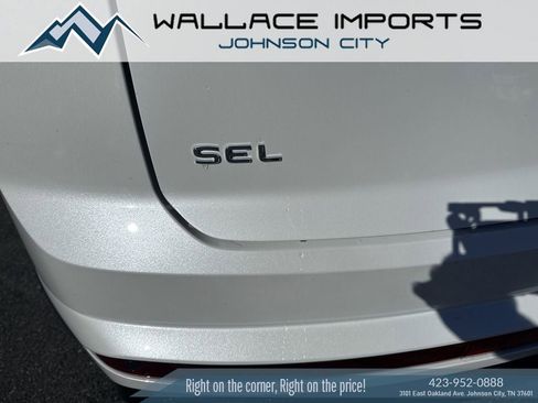 New 2026 Volkswagen Atlas Cross Sport SEL Premium R-Line image 7