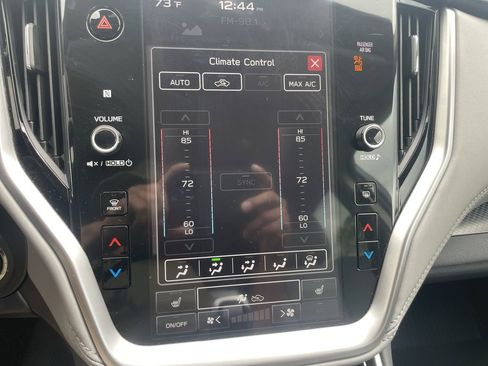 Used 2025 Subaru Outback Premium w/ Popular Package #1 image 23