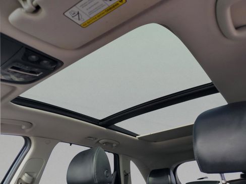 Used 2019 Kia Sorento EX w/ EX Touring Package FWD image 32