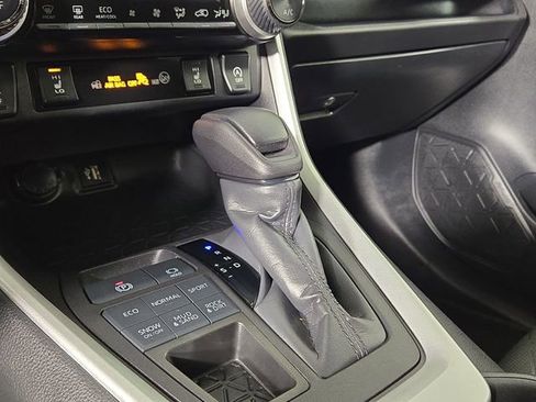 Used 2024 Toyota RAV4 XLE image 20