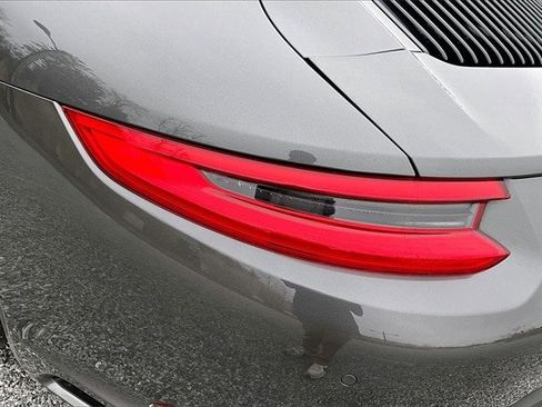 Used 2017 Porsche 911 Carrera 4 image 25