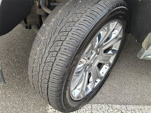 Used 2016 GMC Yukon Denali w/ Open Road Package image 25