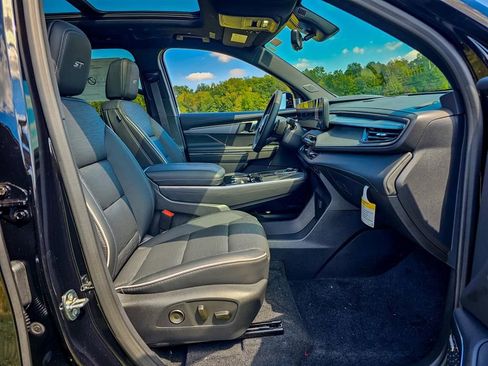 New 2026 Buick Enclave Sport Touring w/ Power Package image 48