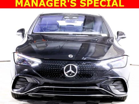 Used 2023 Mercedes-Benz EQE 350+ 4MATIC Sedan image 2