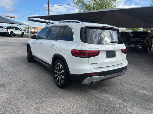 Used 2022 Mercedes-Benz GLB 250 4MATIC image 8