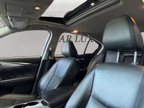 Used 2022 INFINITI Q50 Luxe w/ Cargo Package AWD/4WD image 9