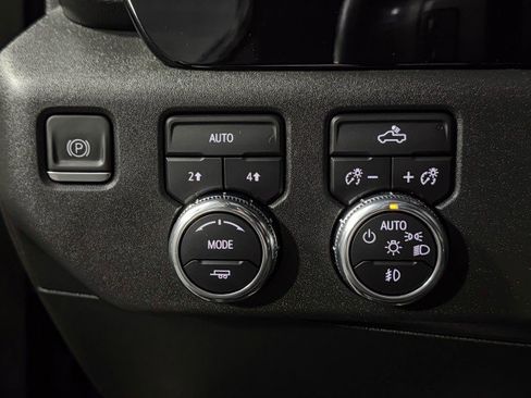 Used 2022 GMC Sierra 1500 Elevation w/ Max Trailering Package image 32