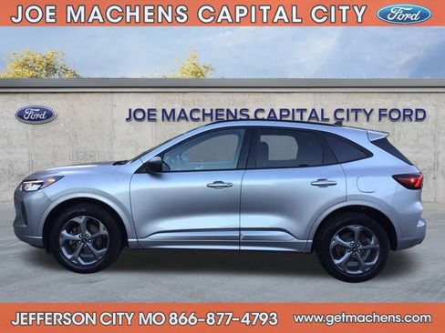 Certified 2023 Ford Escape ST-Line w/ Tech Pack #1 image 4