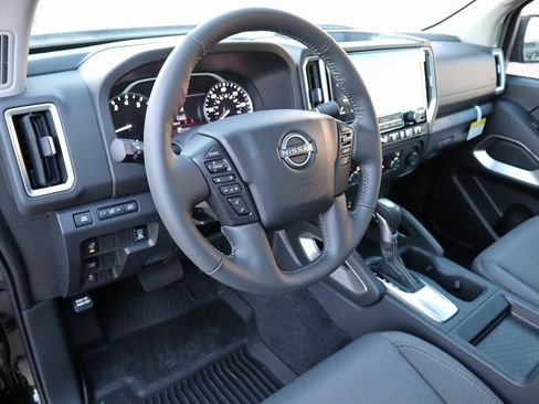 New 2026 Nissan Frontier SV w/ SV Convenience Package image 13