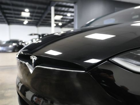 Used 2018 Tesla Model X 100D AWD/4WD image 15