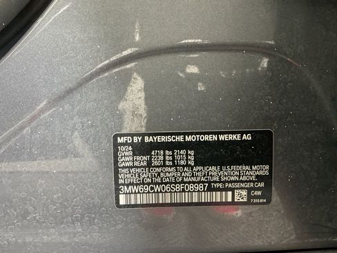 Certified 2025 BMW 330i Sedan w/ M Sport Package image 33