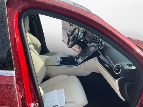 Used 2023 Mercedes-Benz C 300 4MATIC Sedan image 15