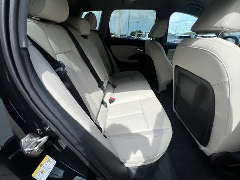 Used 2025 Audi Q6 e-tron Premium w/ Convenience Package RWD image 34