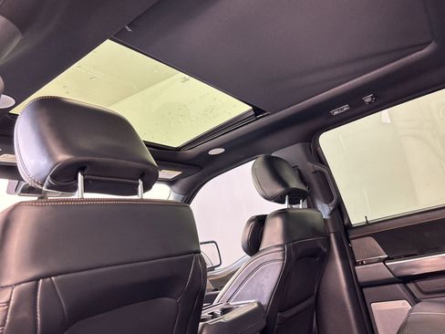 Used 2022 Ford F150 Platinum w/ Equipment Group 701A High image 33