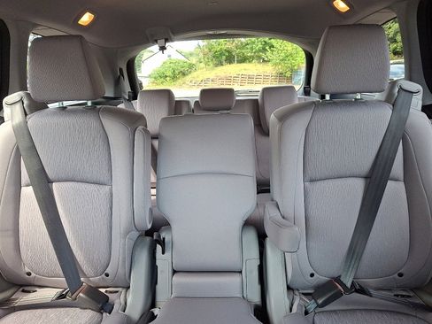 Used 2020 Honda Odyssey EX image 18