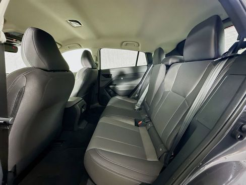 Used 2026 Subaru Crosstrek 2.0i Premium w/ Popular Package #4 image 17