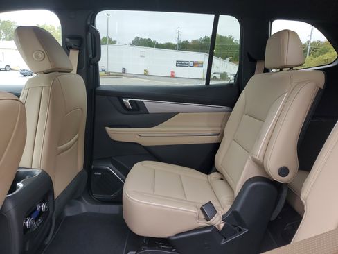 New 2026 Buick Enclave Preferred w/ Power Package image 8