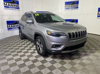Used 2019 Jeep Cherokee Limited w/ Luxury Group image 1