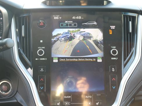 Used 2020 Subaru Outback Limited image 24