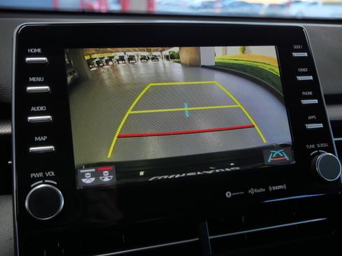 Certified 2021 Toyota Avalon XSE image 33