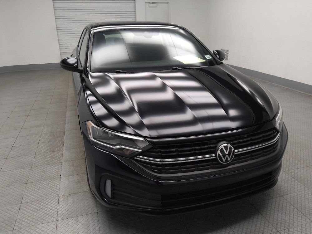 Used 2024 Volkswagen Jetta Sport FWD image 11