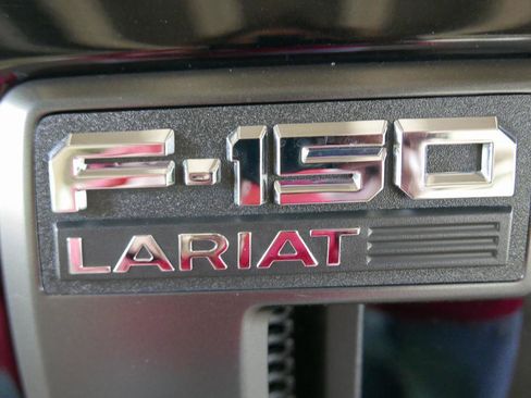 Used 2022 Ford F150 Lariat w/ Equipment Group 502A High AWD/4WD image 29