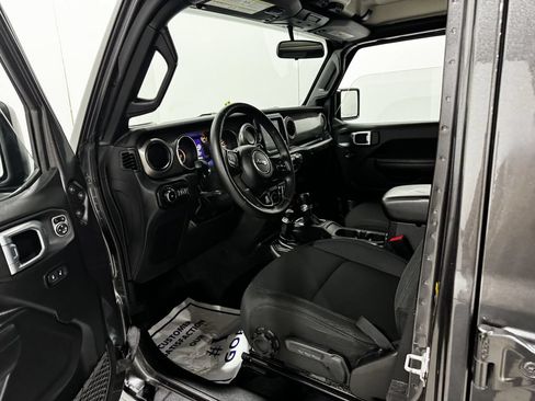 Used 2022 Jeep Wrangler Unlimited Sport AWD/4WD image 18
