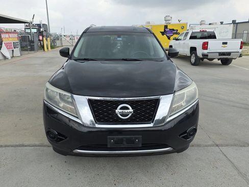 Used 2013 Nissan Pathfinder SV FWD image 4