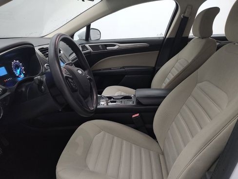 Used 2018 Ford Fusion S image 17