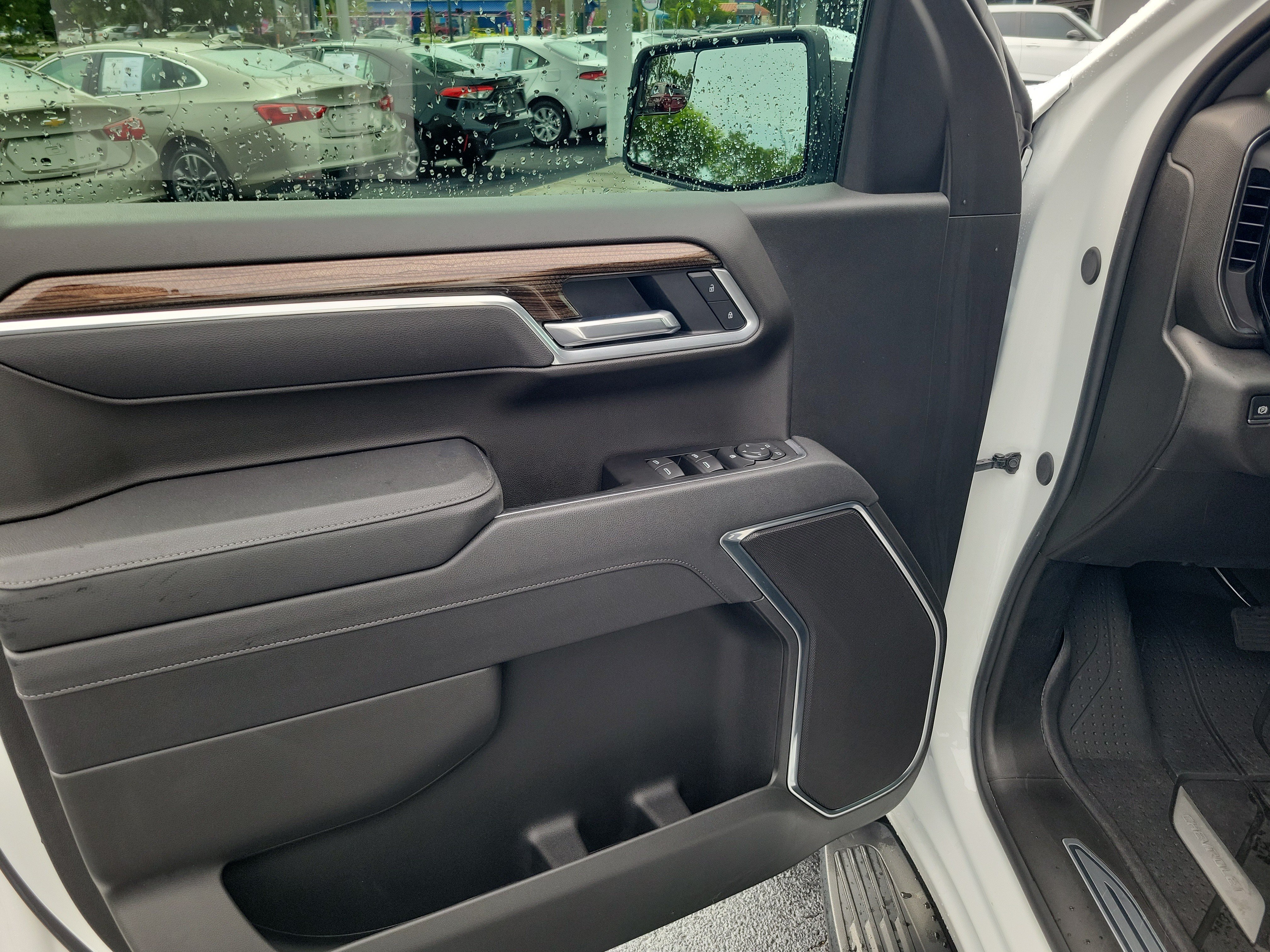 Used 2026 Chevrolet Silverado 1500 LT w/ All Star Edition Plus RWD image 16