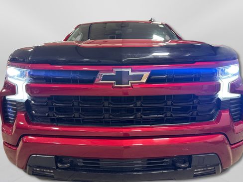 Used 2023 Chevrolet Silverado 1500 RST AWD/4WD image 10