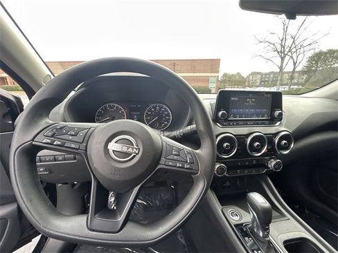 Used 2024 Nissan Sentra S image 29