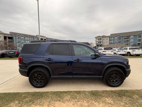 Certified 2026 Honda Passport TrailSport image 9