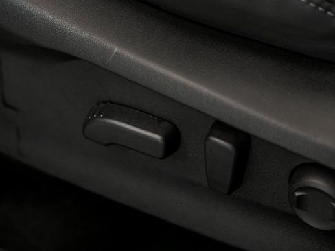 Used 2023 Subaru Forester Limited image 17