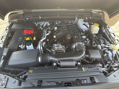 New 2025 Jeep Gladiator Willys image 24