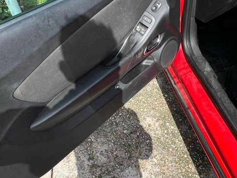 Used 2013 Chevrolet Camaro LT RWD image 9