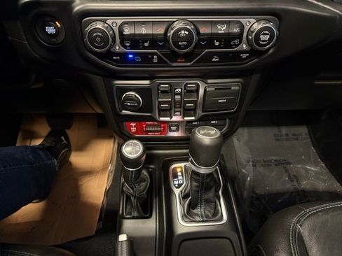 Used 2023 Jeep Wrangler Unlimited Rubicon 4xe w/ Cold Weather Group image 15