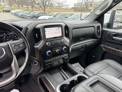 Certified 2021 GMC Sierra 2500 Denali image 11