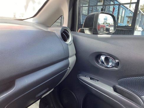Used 2014 Nissan Versa Note SV FWD image 18