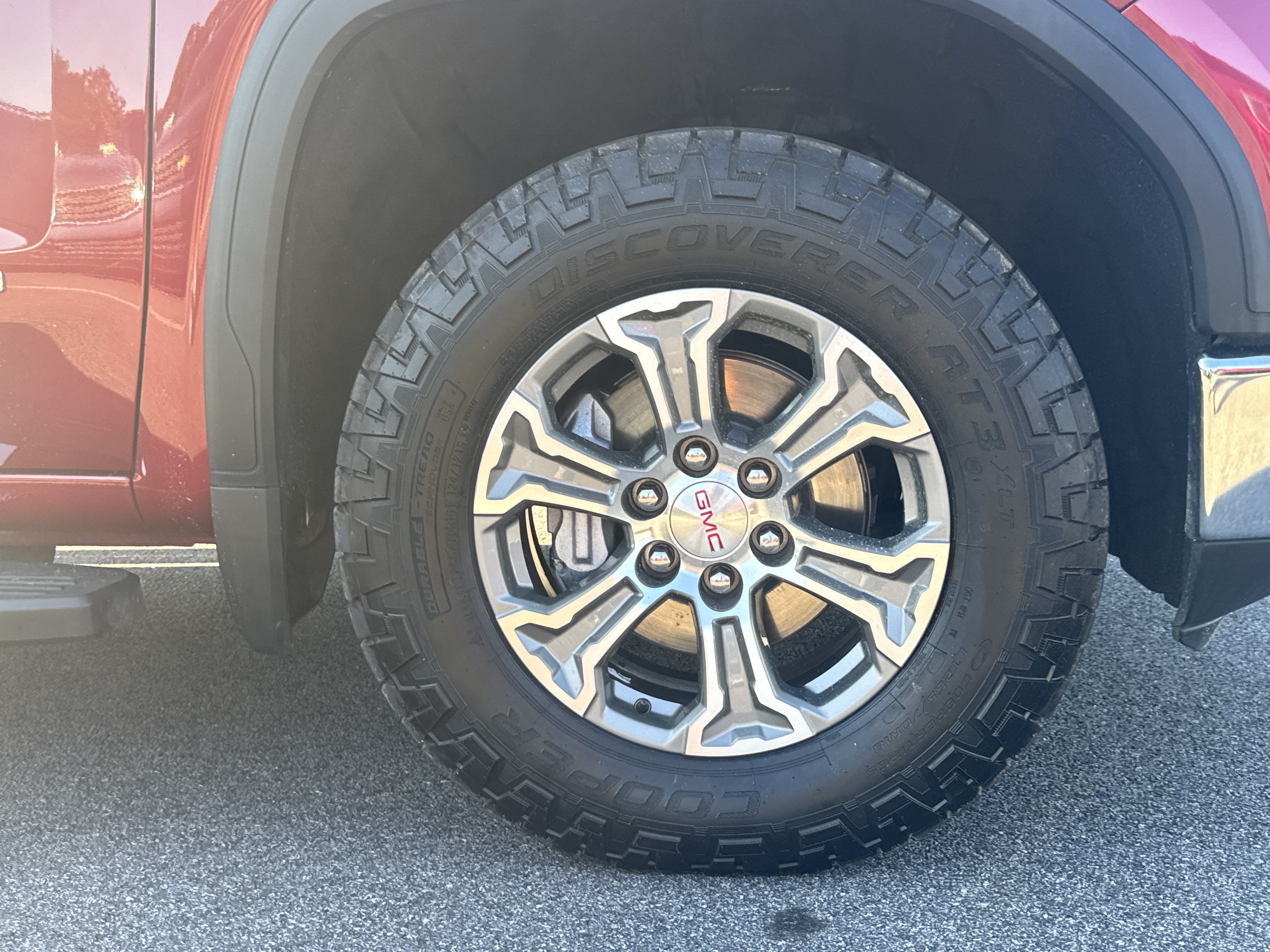 Certified 2020 GMC Sierra 1500 SLE w/ SLE Value Package RWD image 13