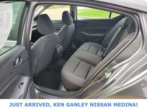 Certified 2025 Nissan Altima 2.5 SV image 15