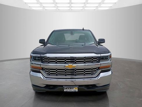 Used 2018 Chevrolet Silverado 1500 LT image 3