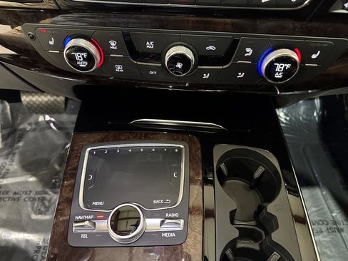 Used 2018 Audi Q7 3.0T Premium Plus w/ Premium Plus Package image 56