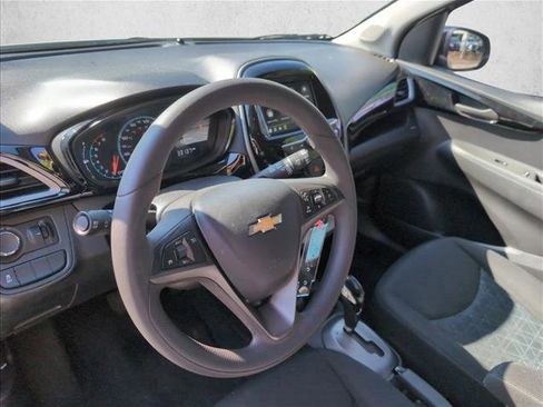 Used 2022 Chevrolet Spark LT w/ Spark Special Edition FWD image 9