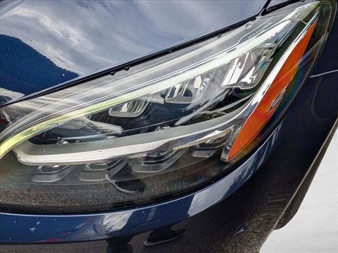 Used 2019 Mercedes-Benz C 300 Sedan image 3