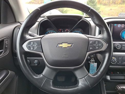 Used 2018 Chevrolet Colorado LT image 18