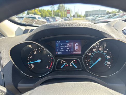Used 2014 Ford Escape SE FWD image 6