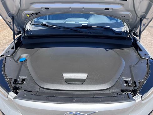 Used 2023 Volvo C40 P8 Recharge Plus AWD/4WD image 29