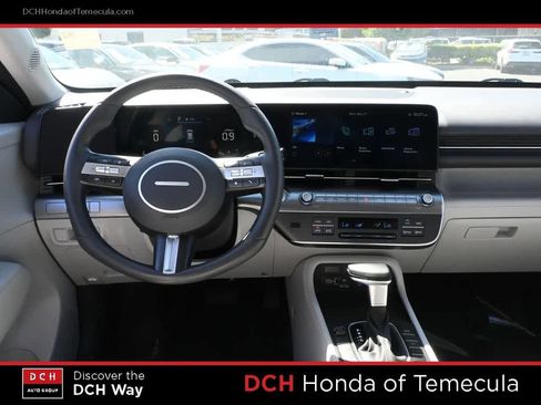Used 2024 Hyundai Kona SEL FWD image 8
